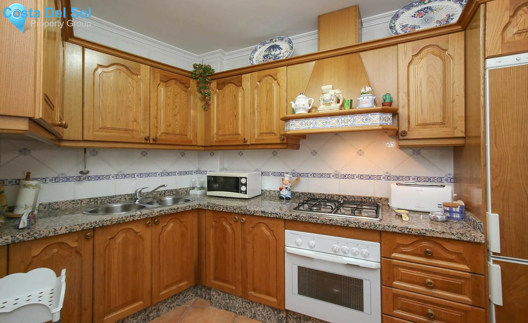 Townhouse in Guaro-1361626