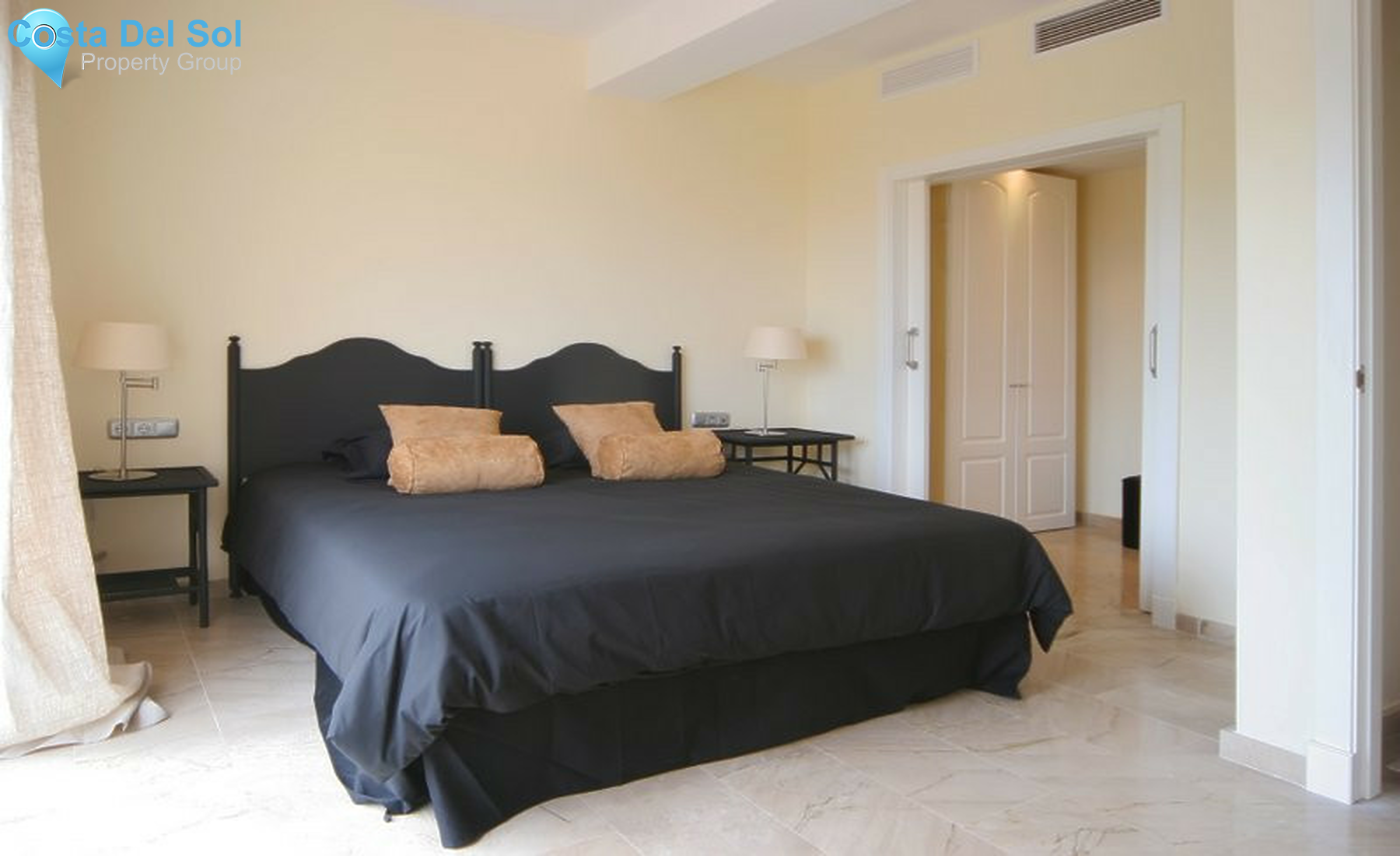 Townhouse in La Alcaidesa-1339230