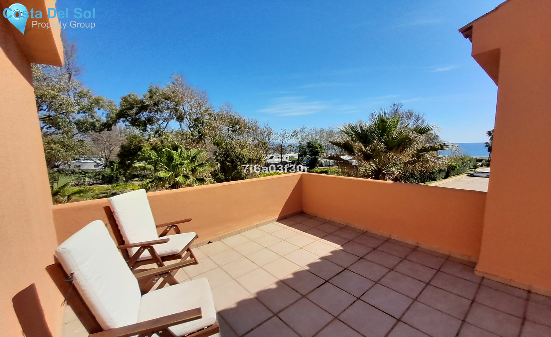 Townhouse in La Duquesa