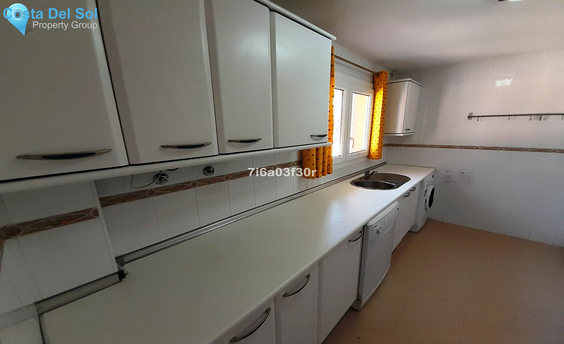 Townhouse in La Duquesa-1201875