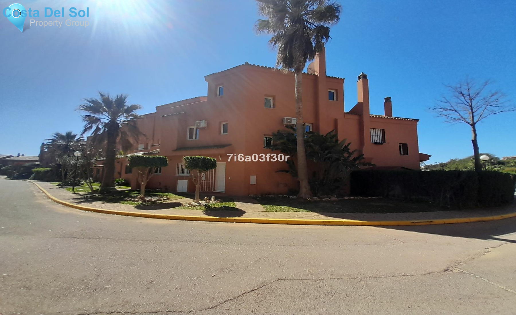 Townhouse in La Duquesa-1201864