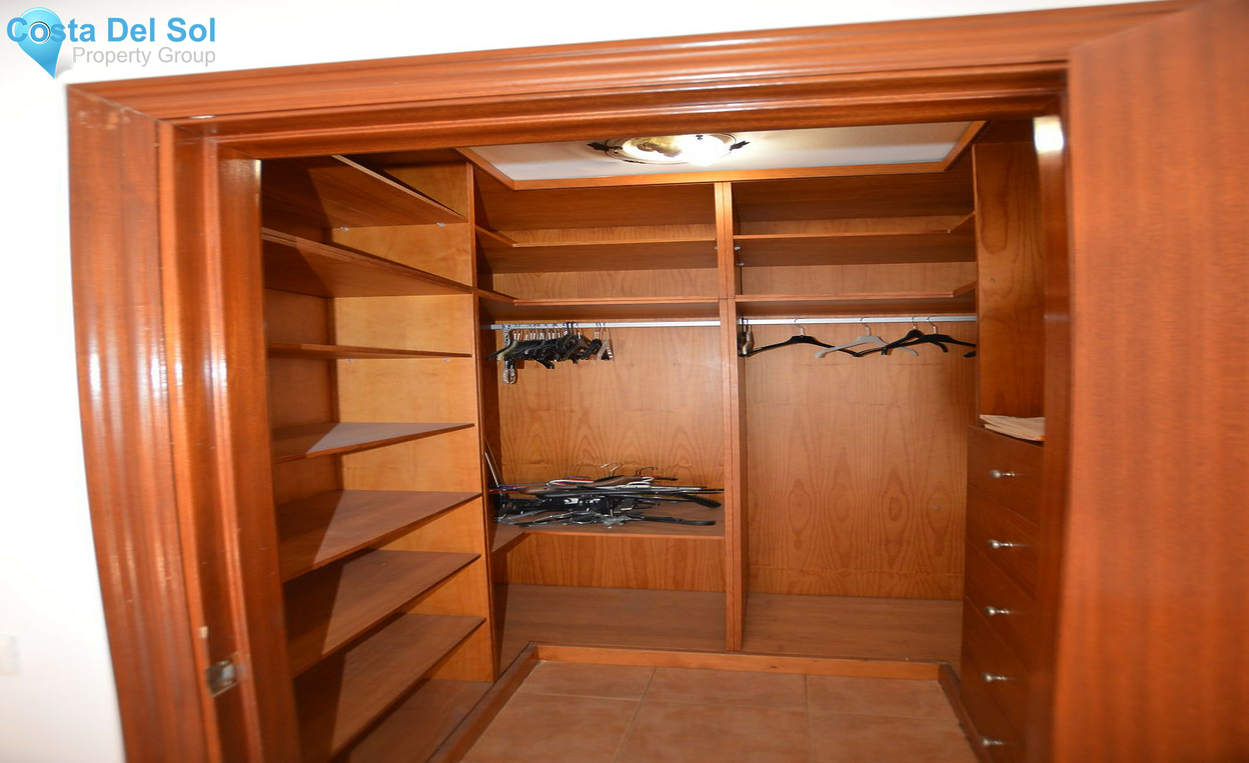 Townhouse in Los Boliches-1236510
