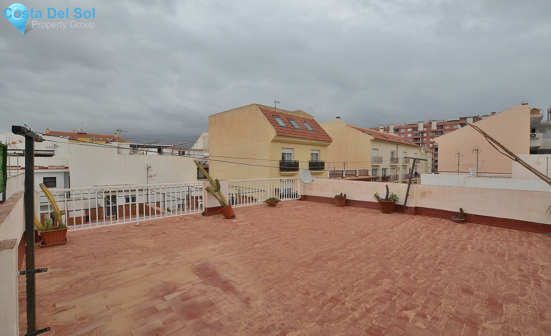 Townhouse in Los Boliches-1144081