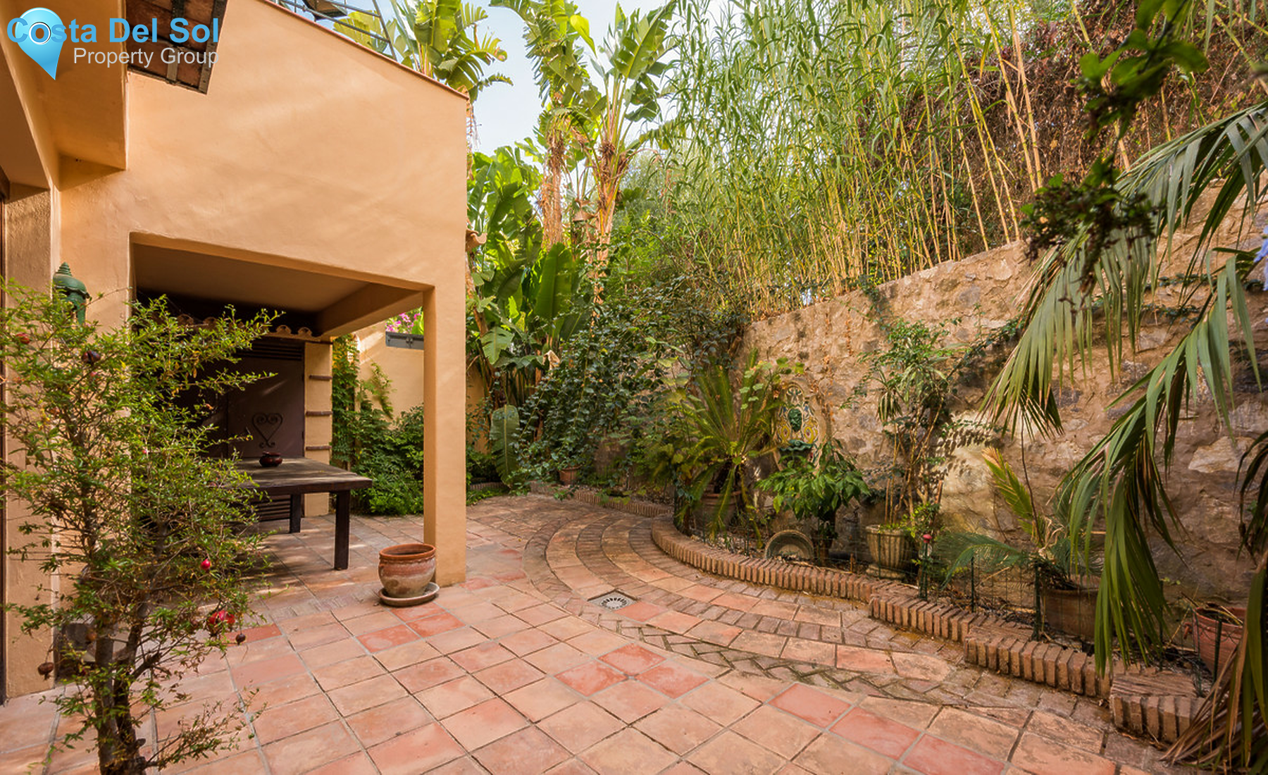 Townhouse in Marbella-1328129