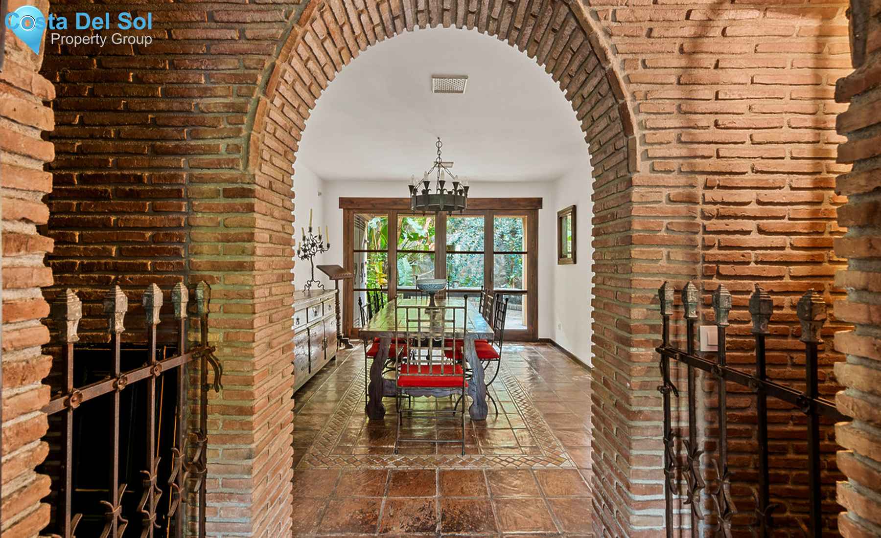 Townhouse in Marbella-1328131