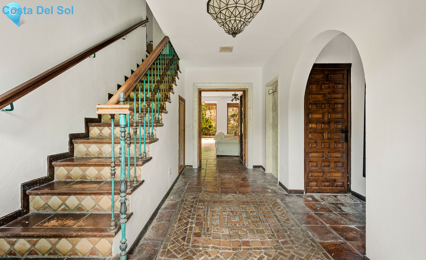 Townhouse in Marbella-704106