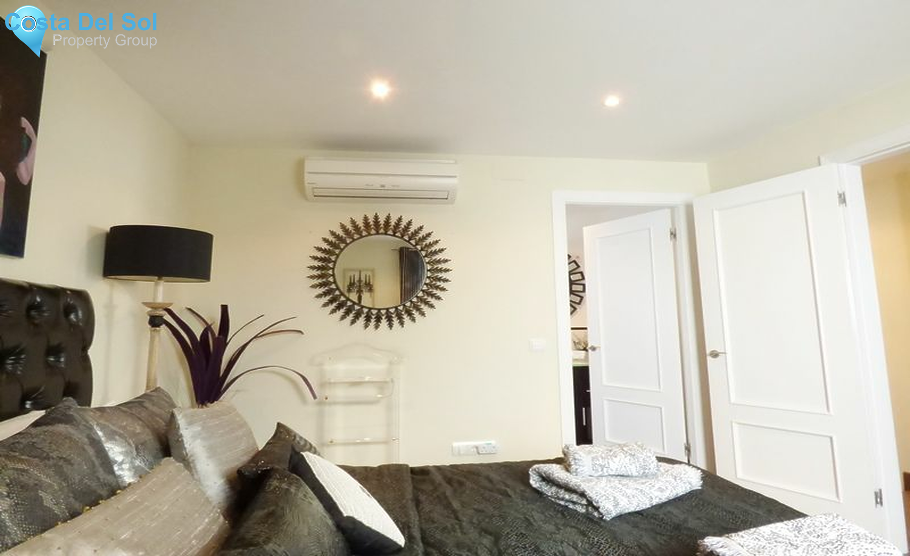 Townhouse in Marbella-1180967