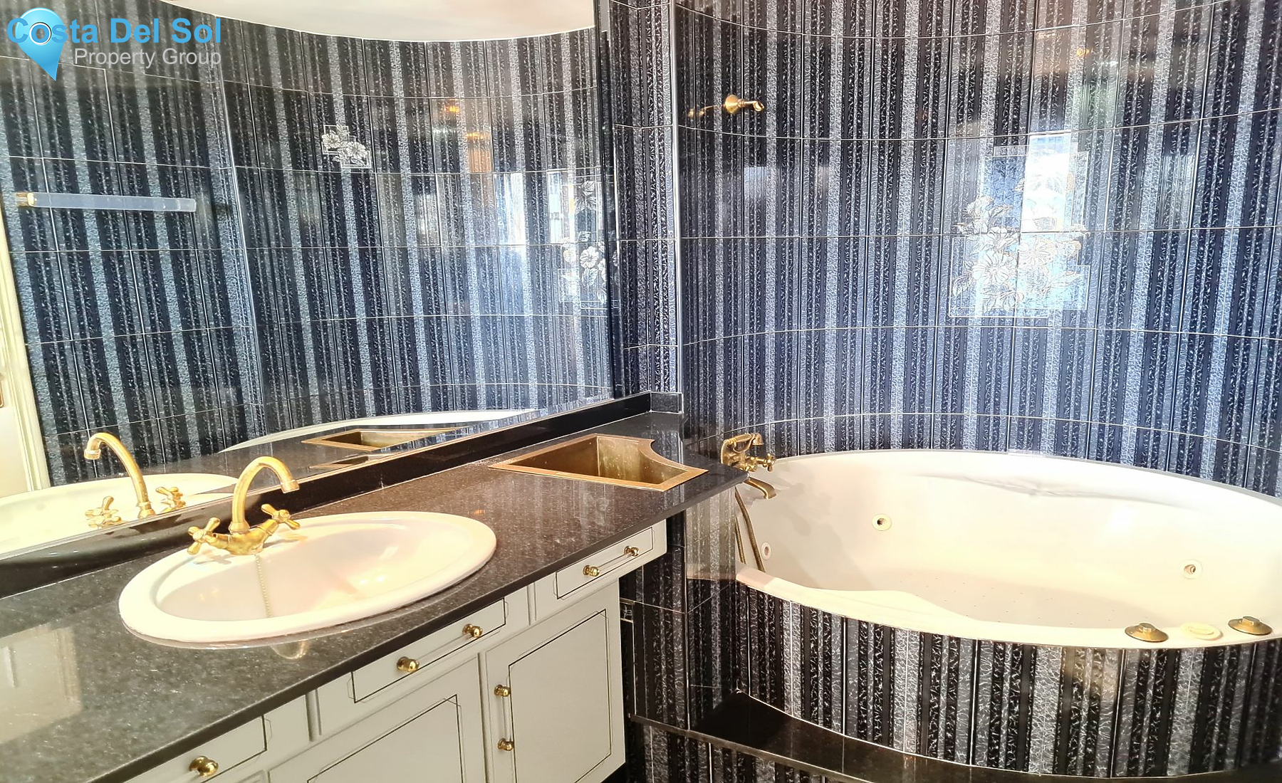 Townhouse in Marbella-1447591