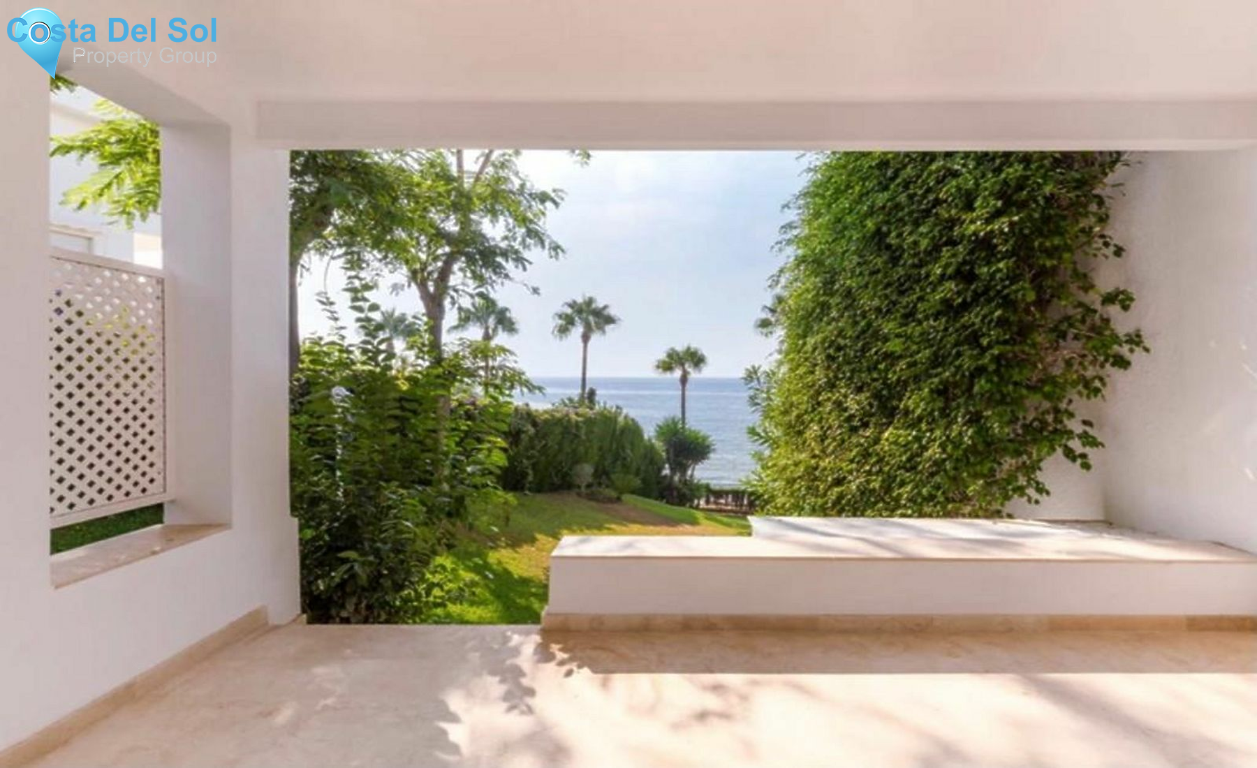 Townhouse in Marbella-1466527