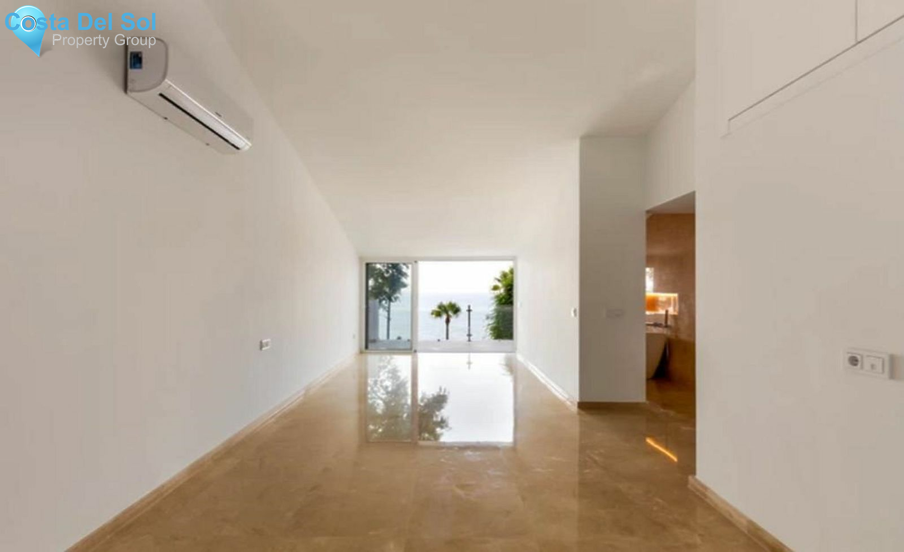 Townhouse in Marbella-1466532