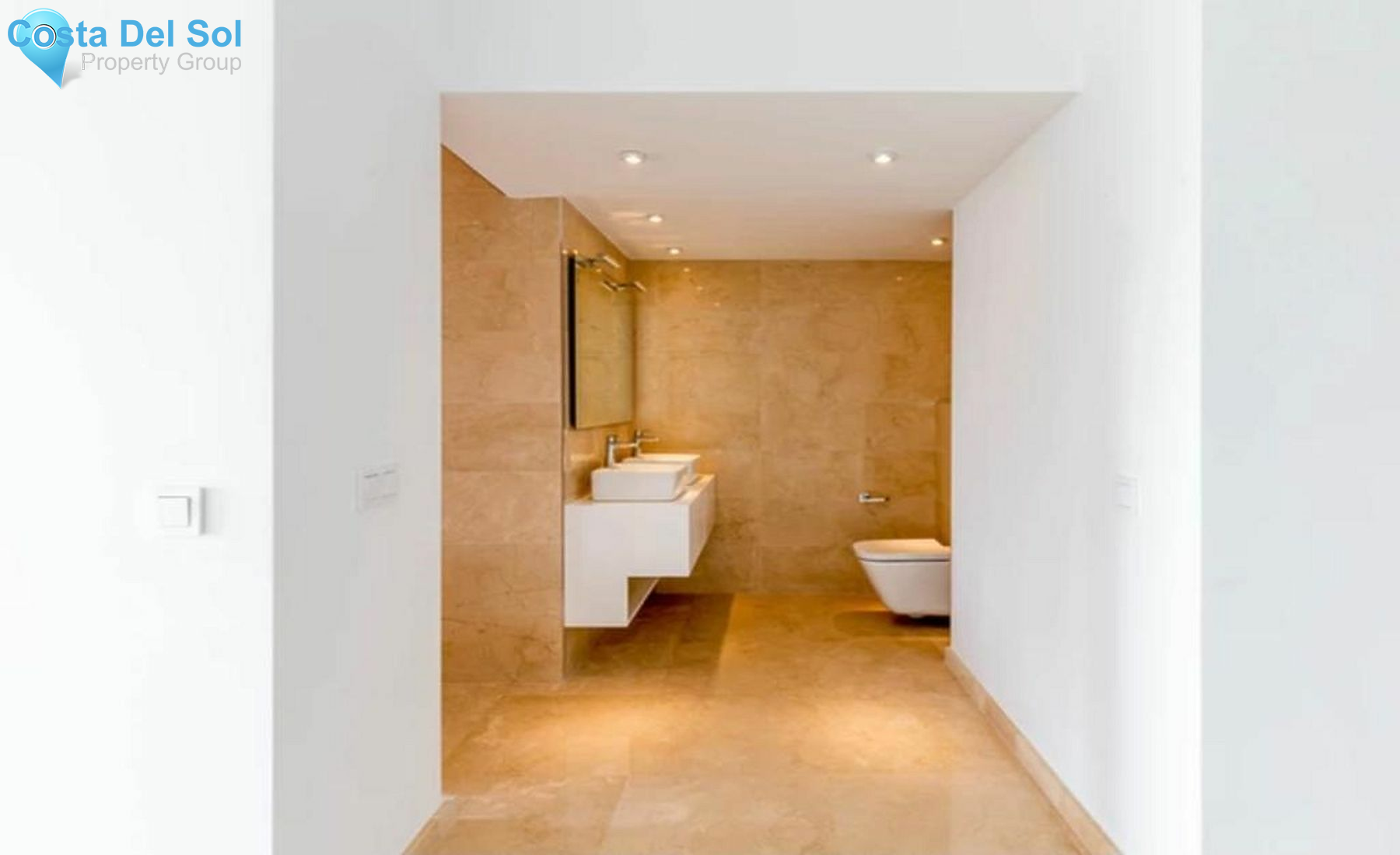 Townhouse in Marbella-1466517