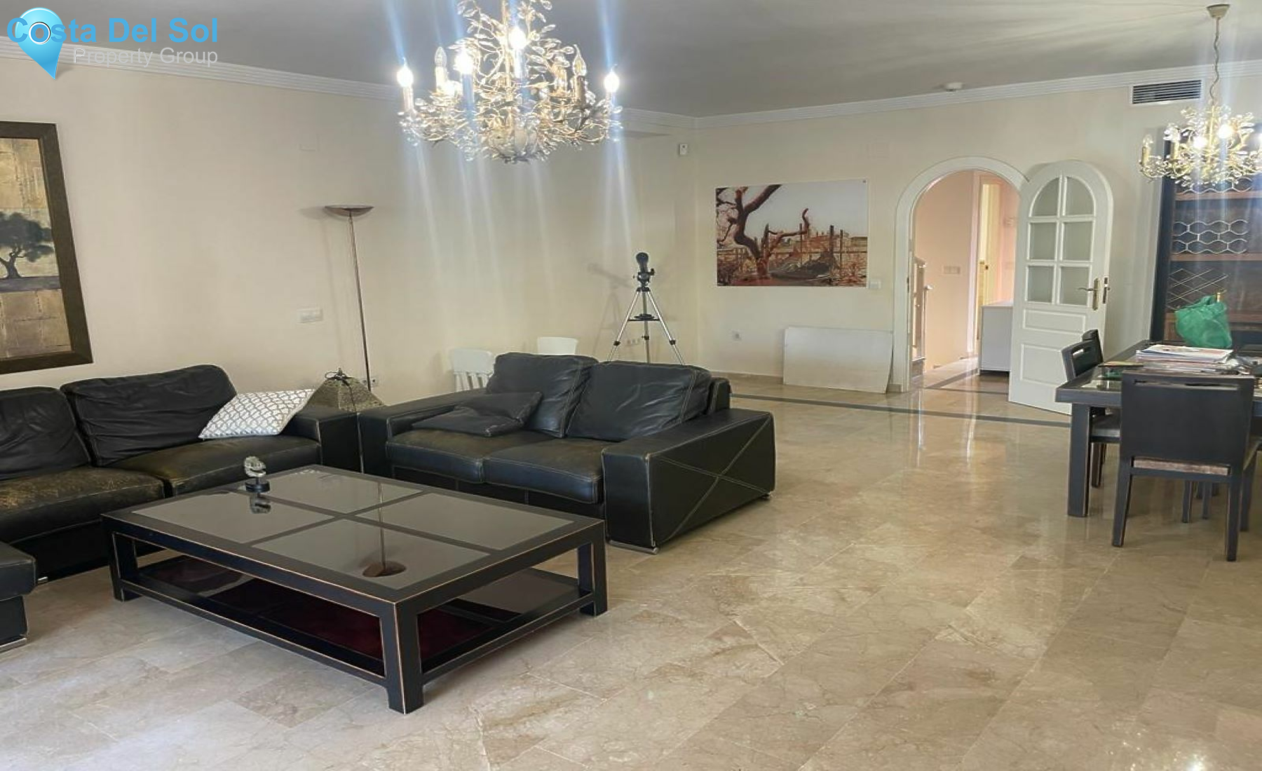 Townhouse in Marbella-1481523