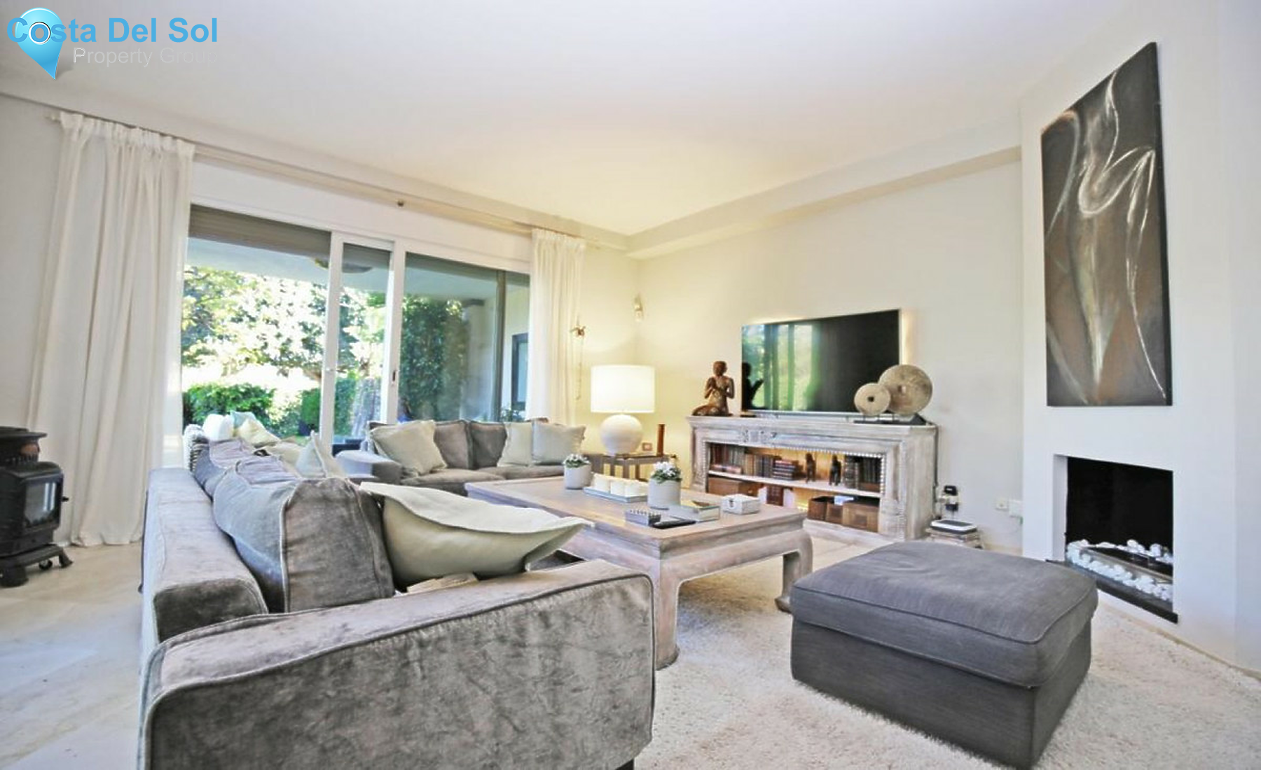 Semi-Detached House in Nueva Andalucía-690894