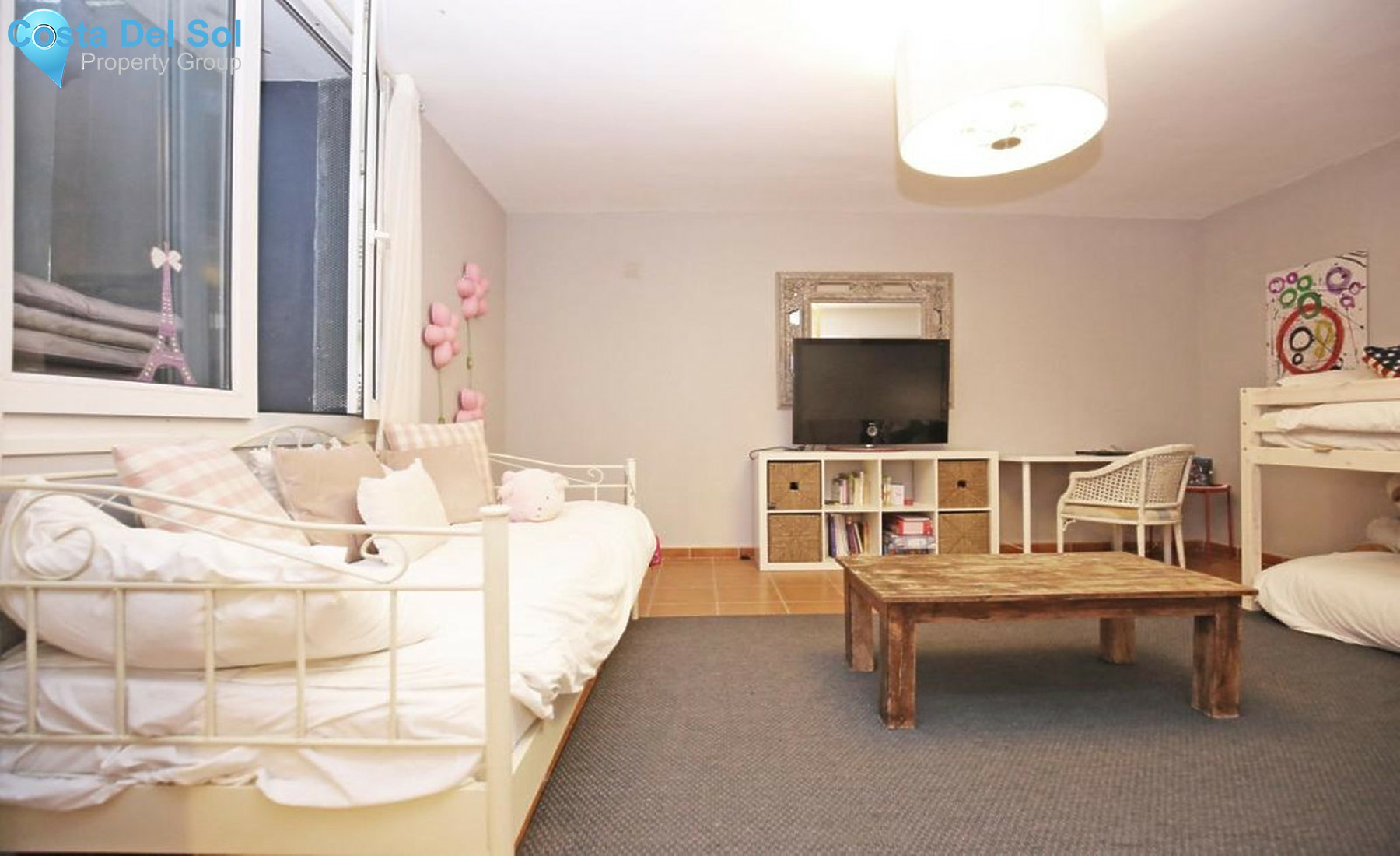 Semi-Detached House in Nueva Andalucía-690911