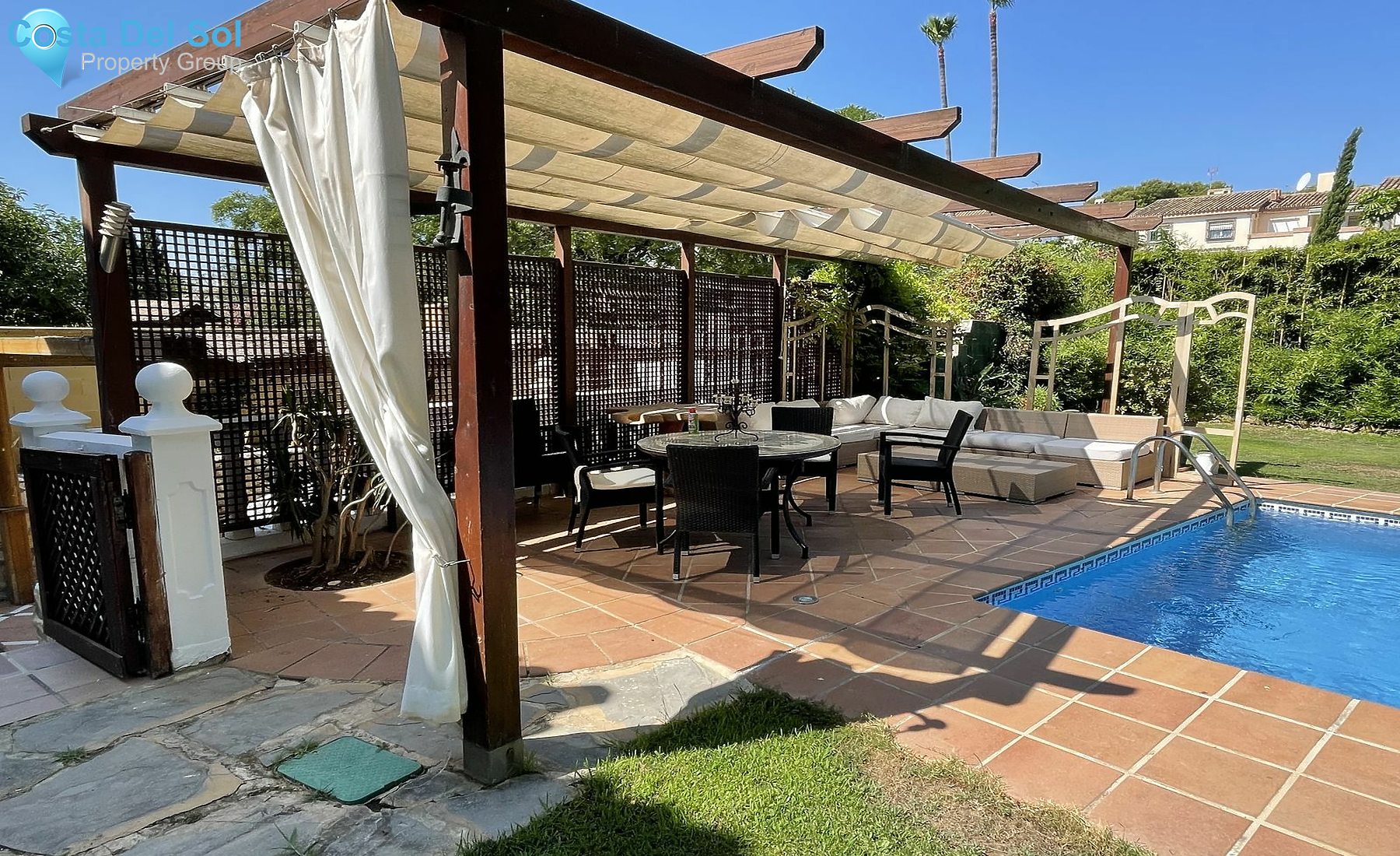 Townhouse in Nueva Andalucía-1387449