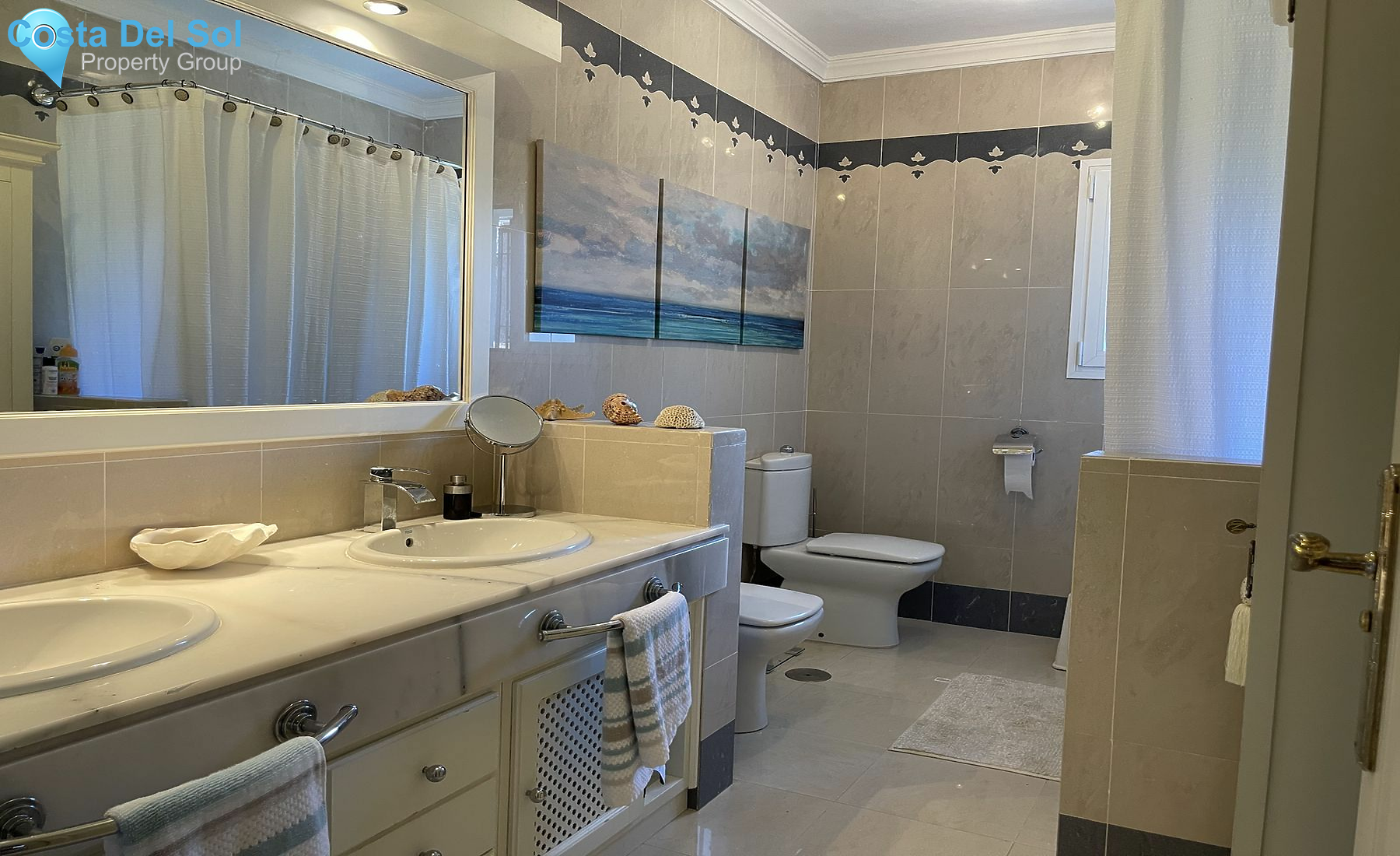 Townhouse in Nueva Andalucía-1387462