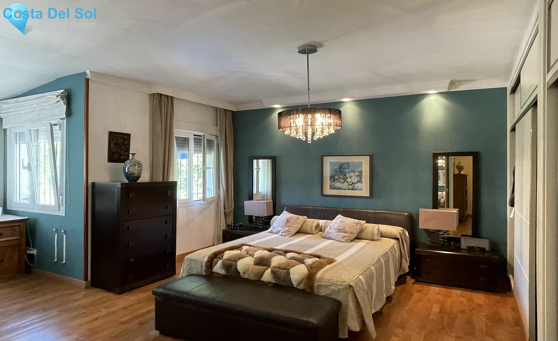 Townhouse in Nueva Andalucía-1387465