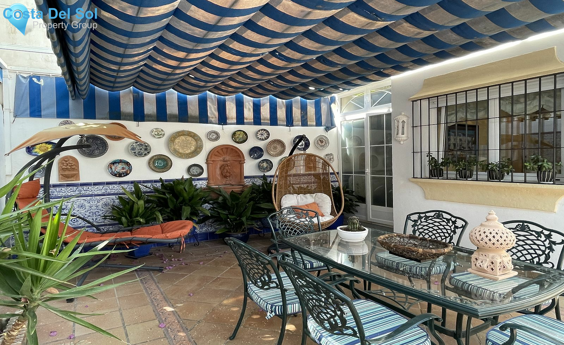 Townhouse in Nueva Andalucía-1387457