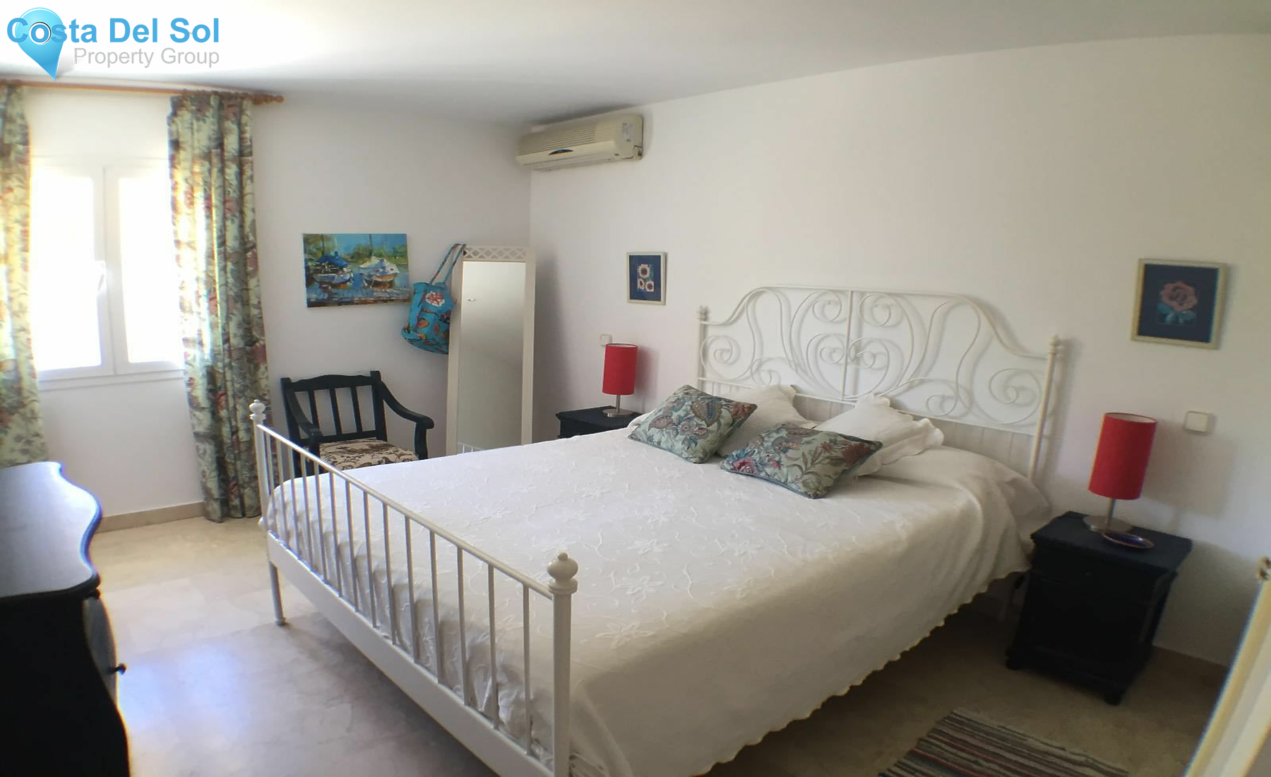 Townhouse in Nueva Andalucía-1553250