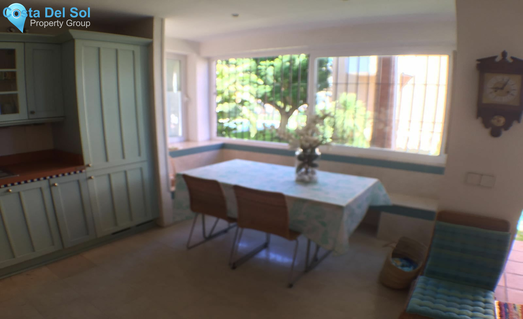 Townhouse in Nueva Andalucía-1553237