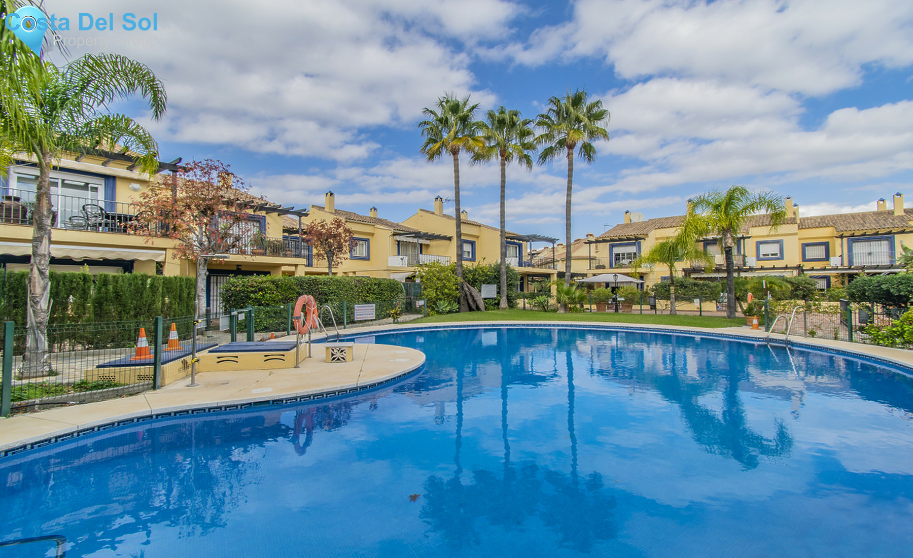 Townhouse in Puerto Banús-1385228