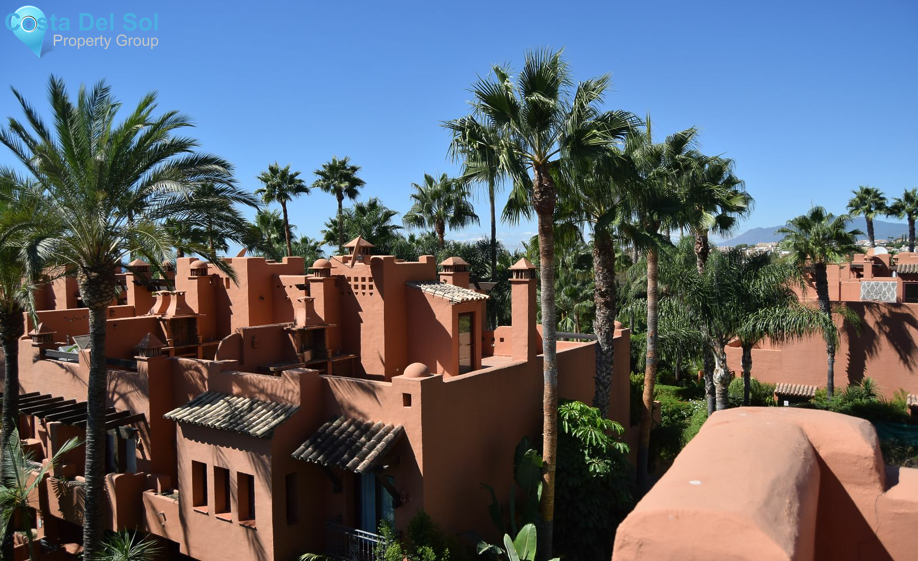 Townhouse in The Golden Mile-1209595