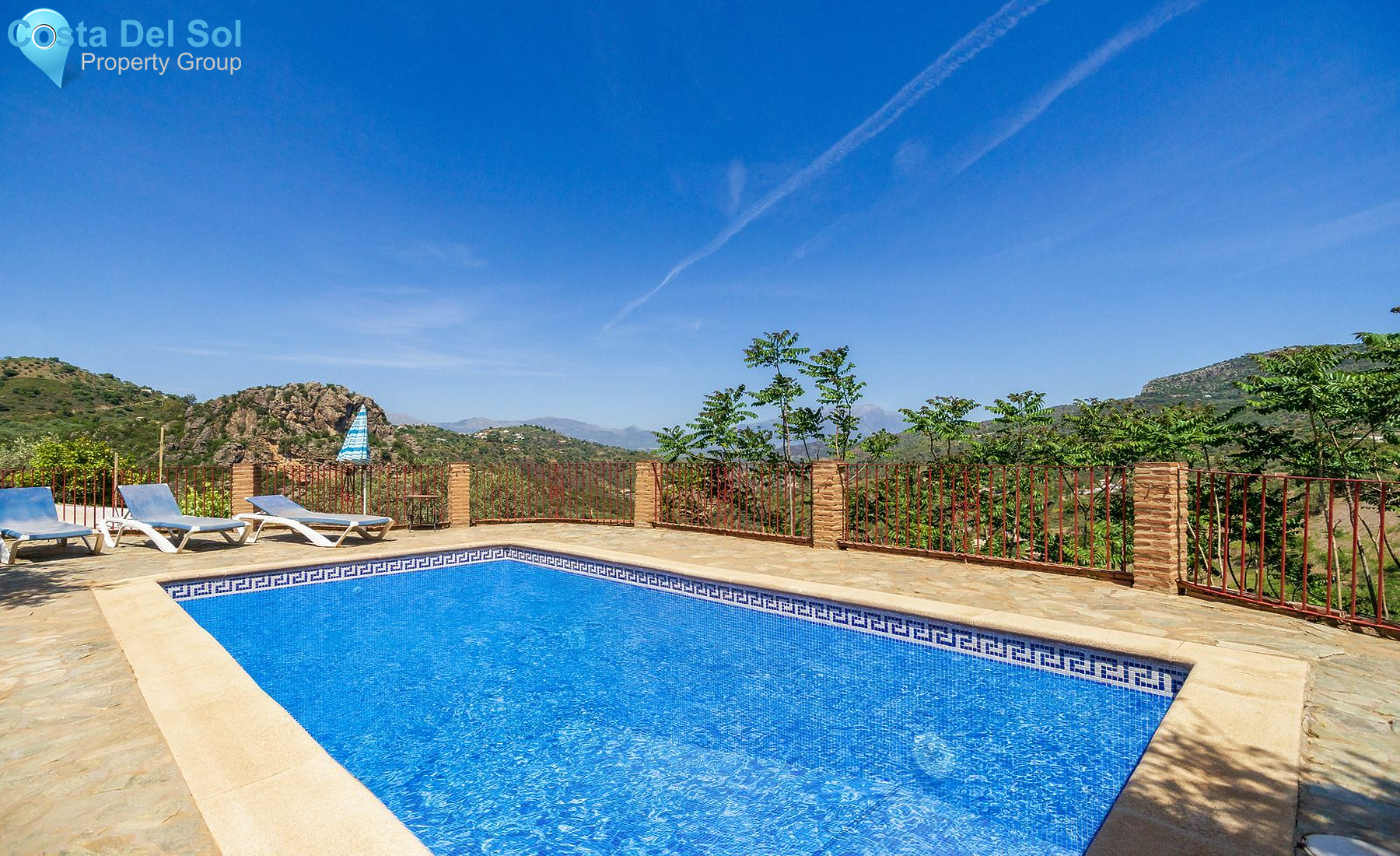 Bed and Breakfast in Comares-1394855