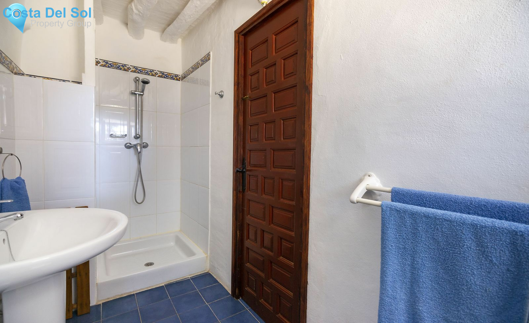 Bed and Breakfast in Comares-1394866