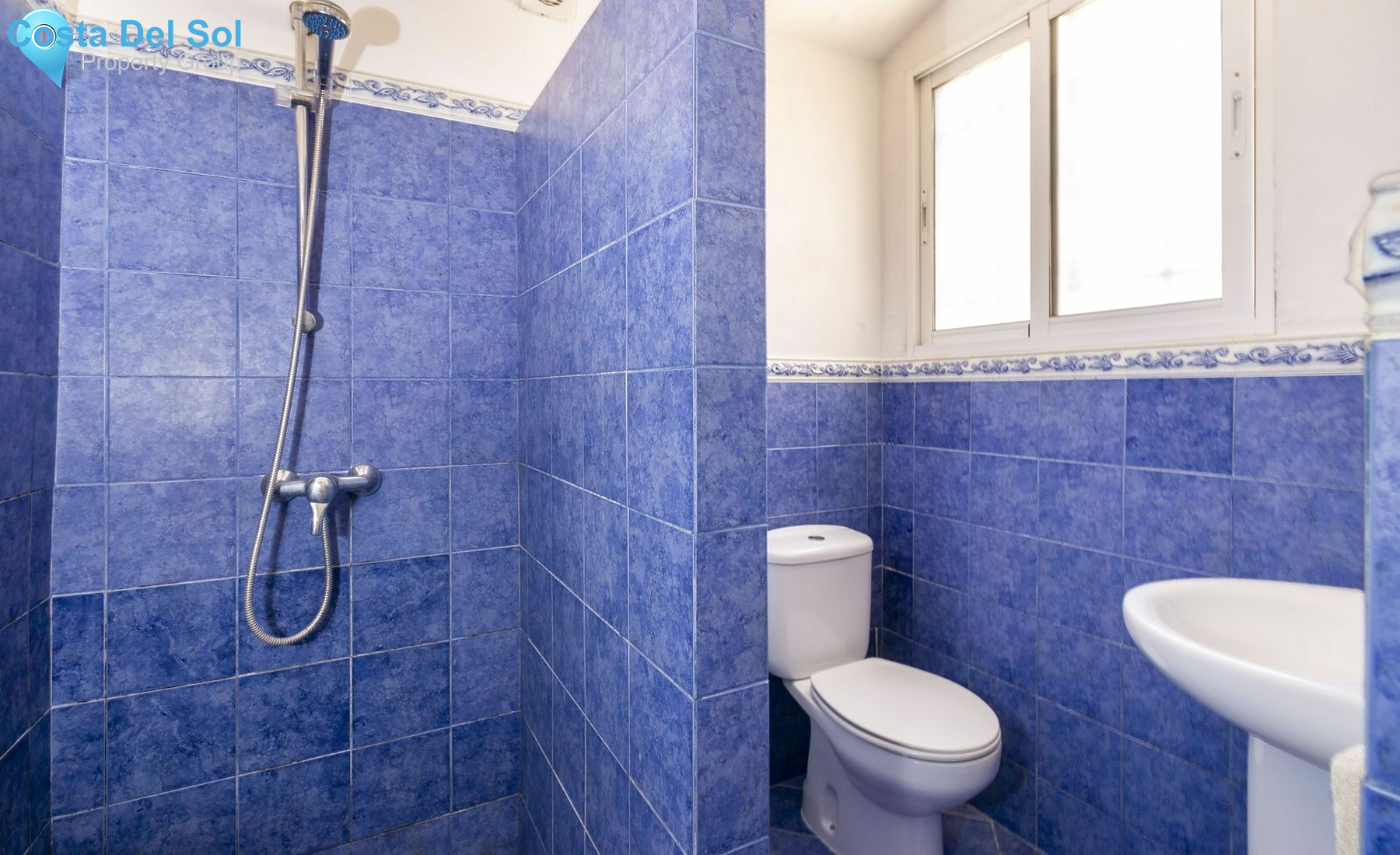 Bed and Breakfast in Comares-1394859