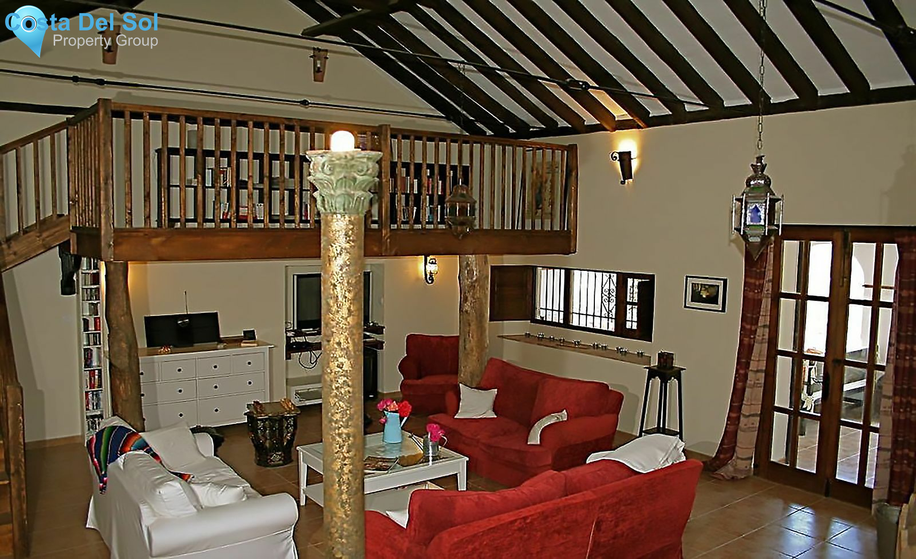 Bed and Breakfast in Comares-1394863
