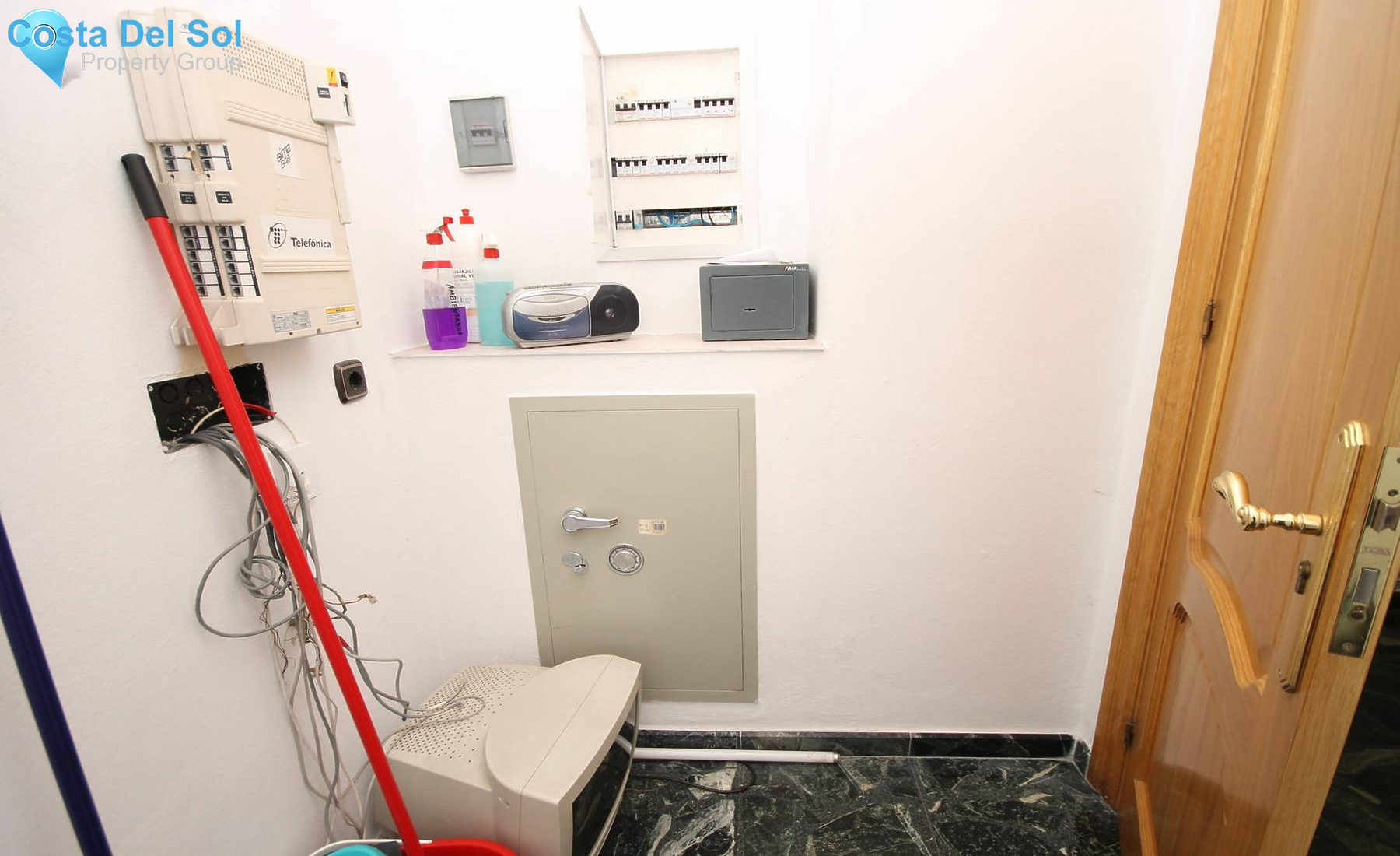 Business in Teatinos-1229683