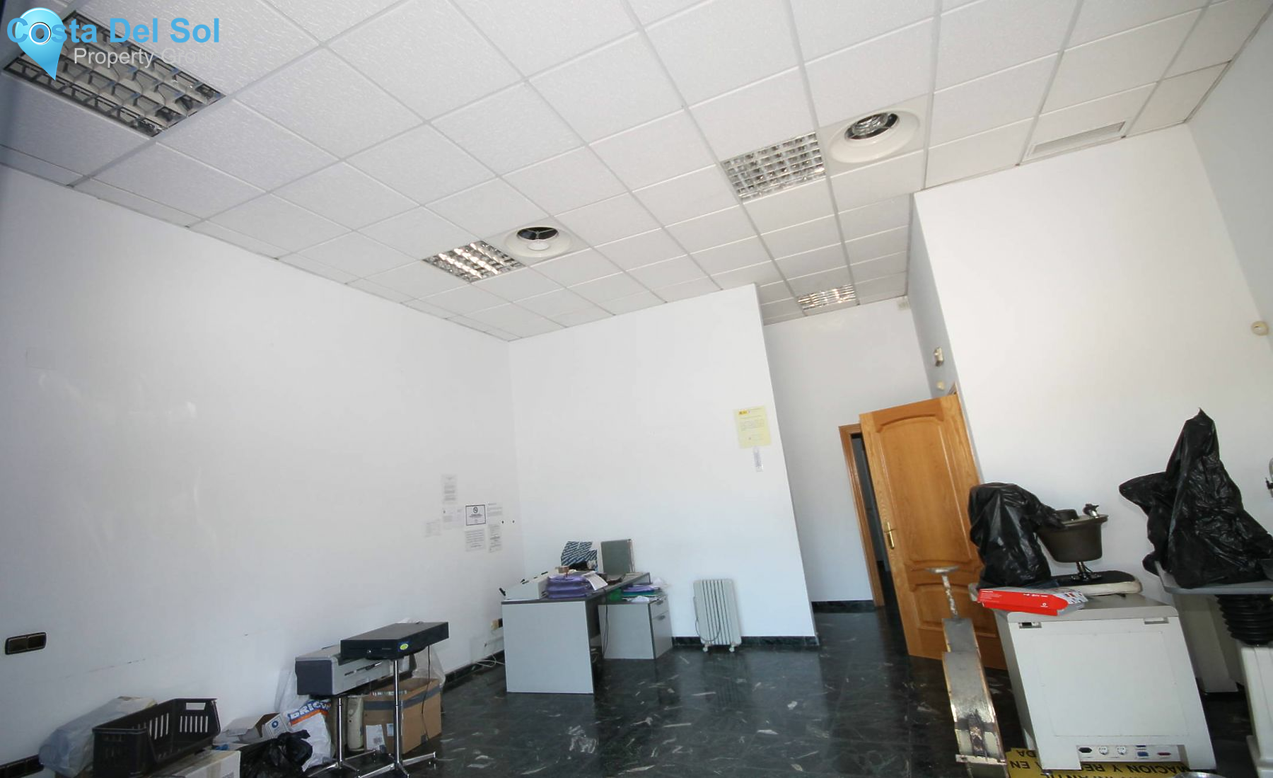 Business in Teatinos-1229690