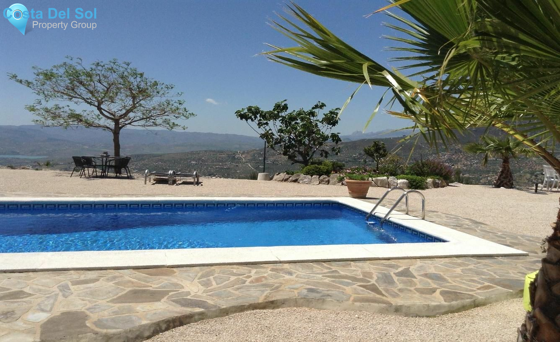 Detached Villa in Alcaucín-1400603