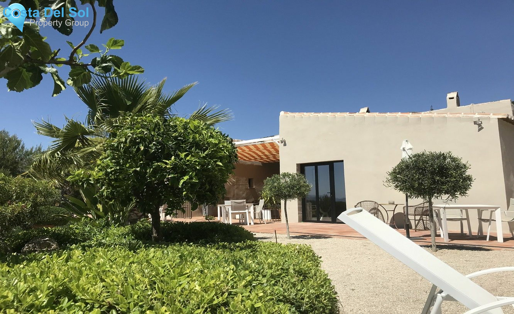 Detached Villa in Alcaucín-1400607