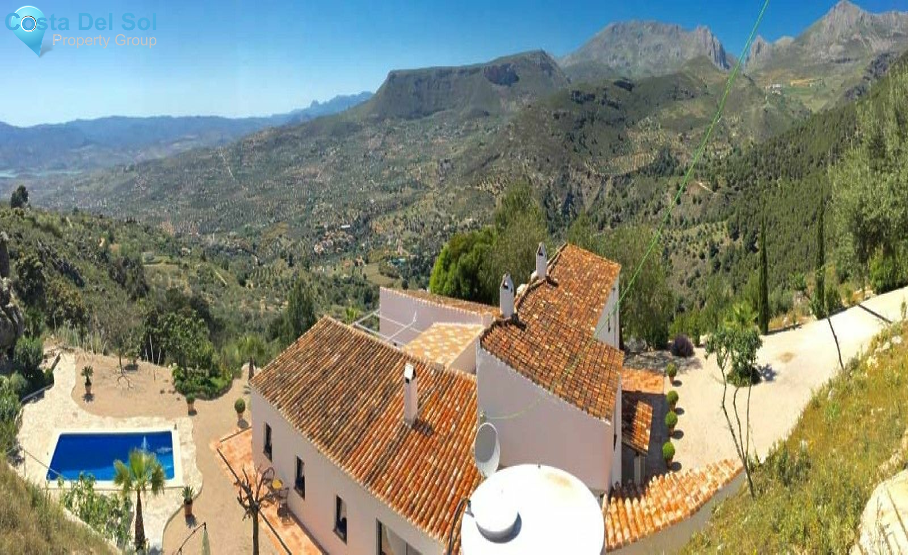 Detached Villa in Alcaucín-1400591