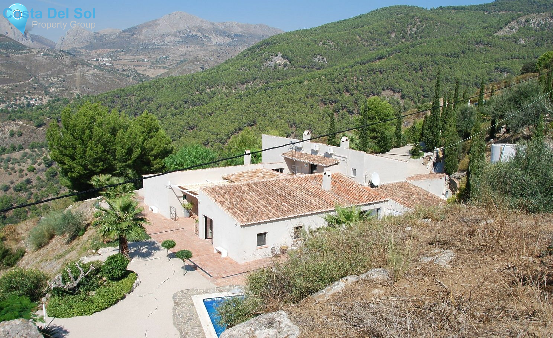 Detached Villa in Alcaucín-1400593