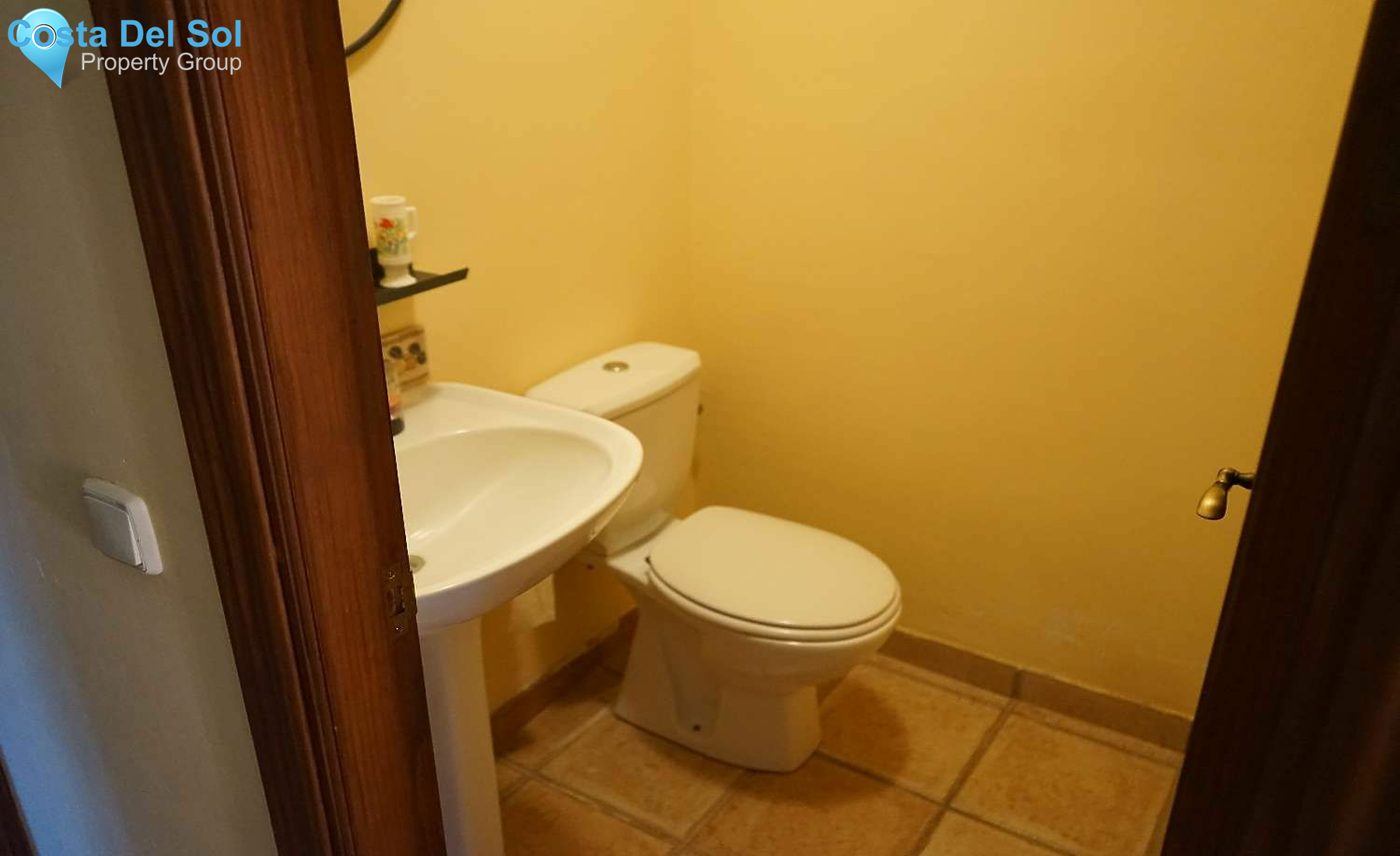 Detached Villa in Alhaurín de la Torre-1221488