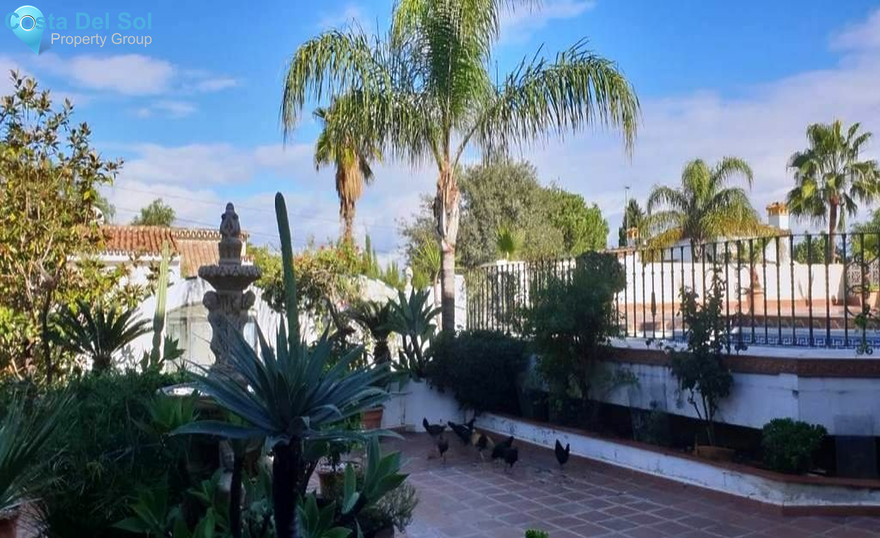 Detached Villa in Alhaurín de la Torre-1226541