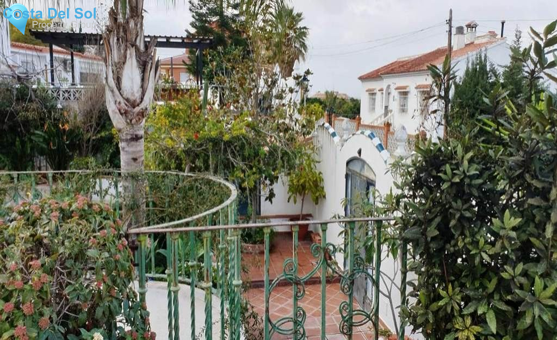 Detached Villa in Alhaurín de la Torre-1226542