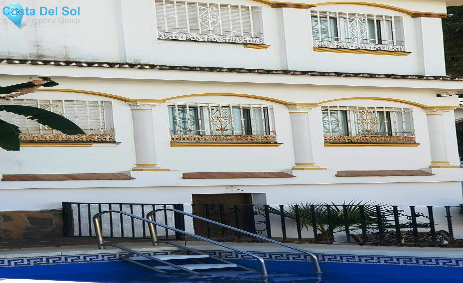 Detached Villa in Alhaurín de la Torre-1226531