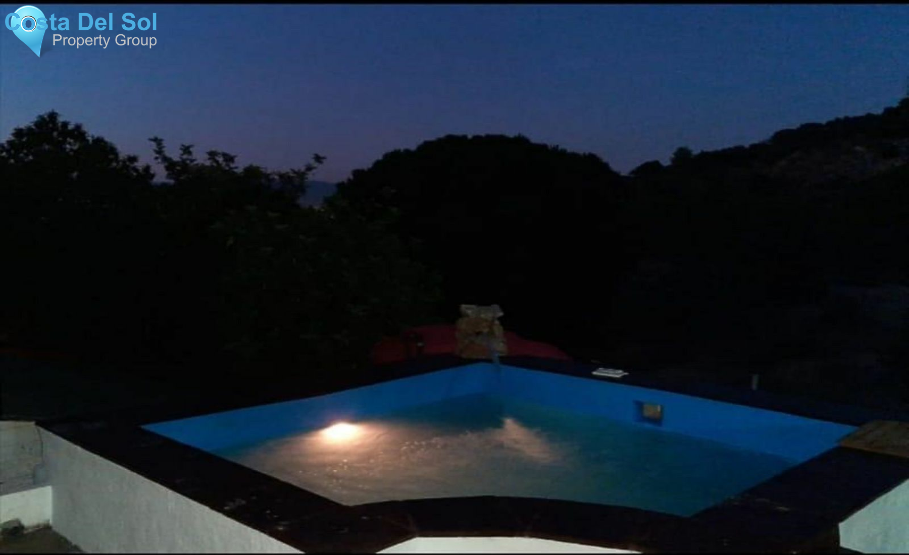 Detached Villa in Alhaurín de la Torre-1388915