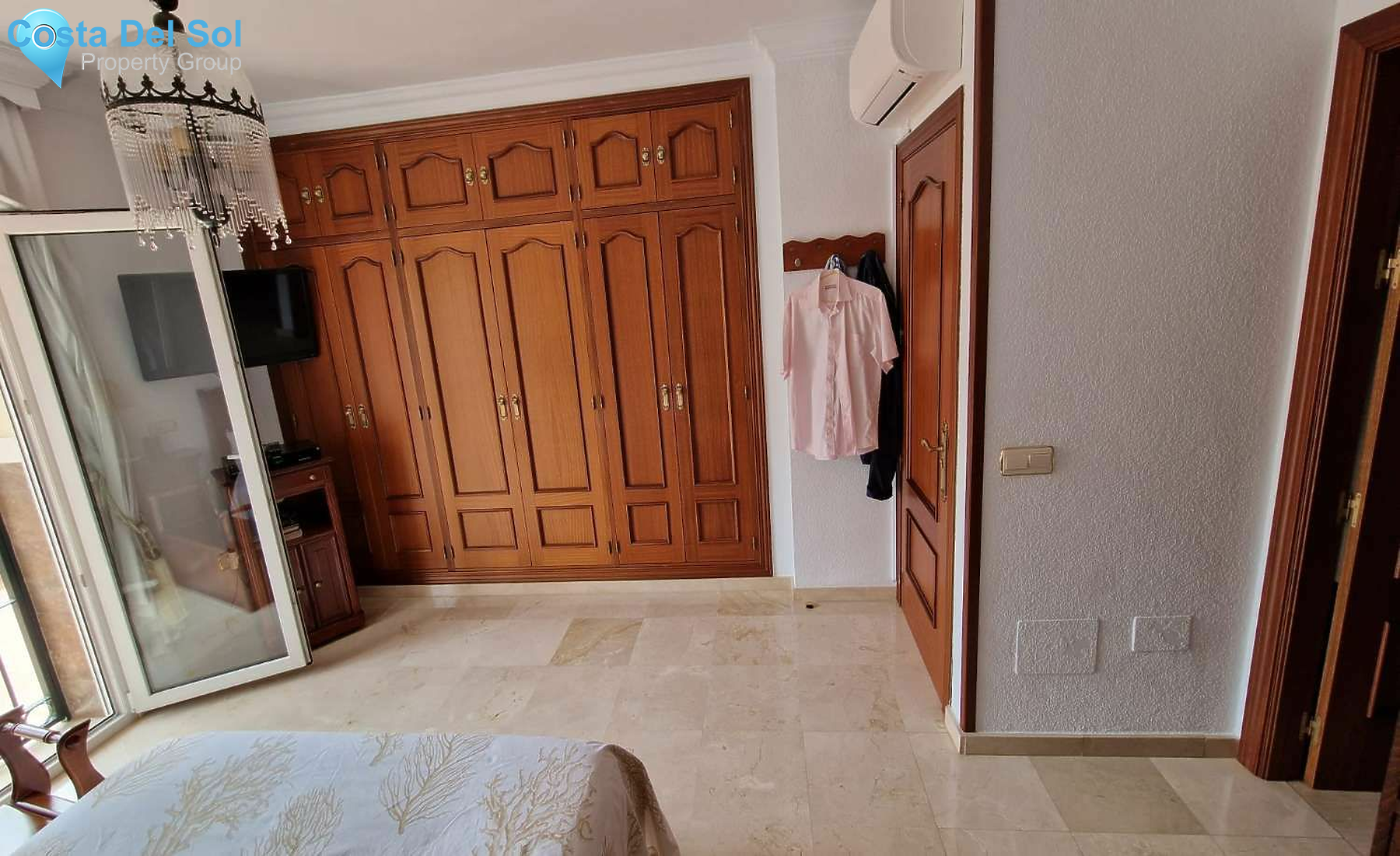 Detached Villa in Alhaurín de la Torre-1429135