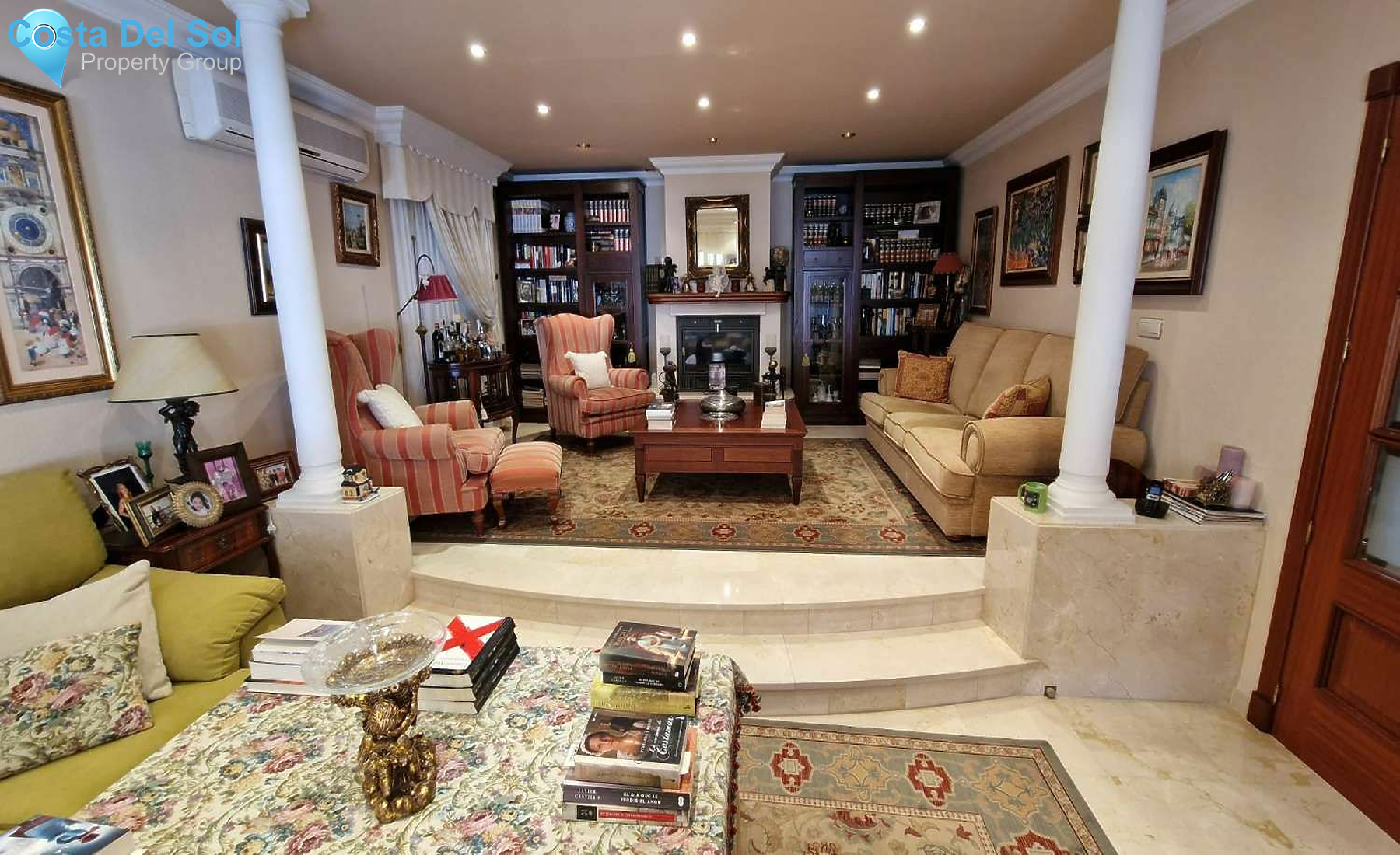 Detached Villa in Alhaurín de la Torre-1429129