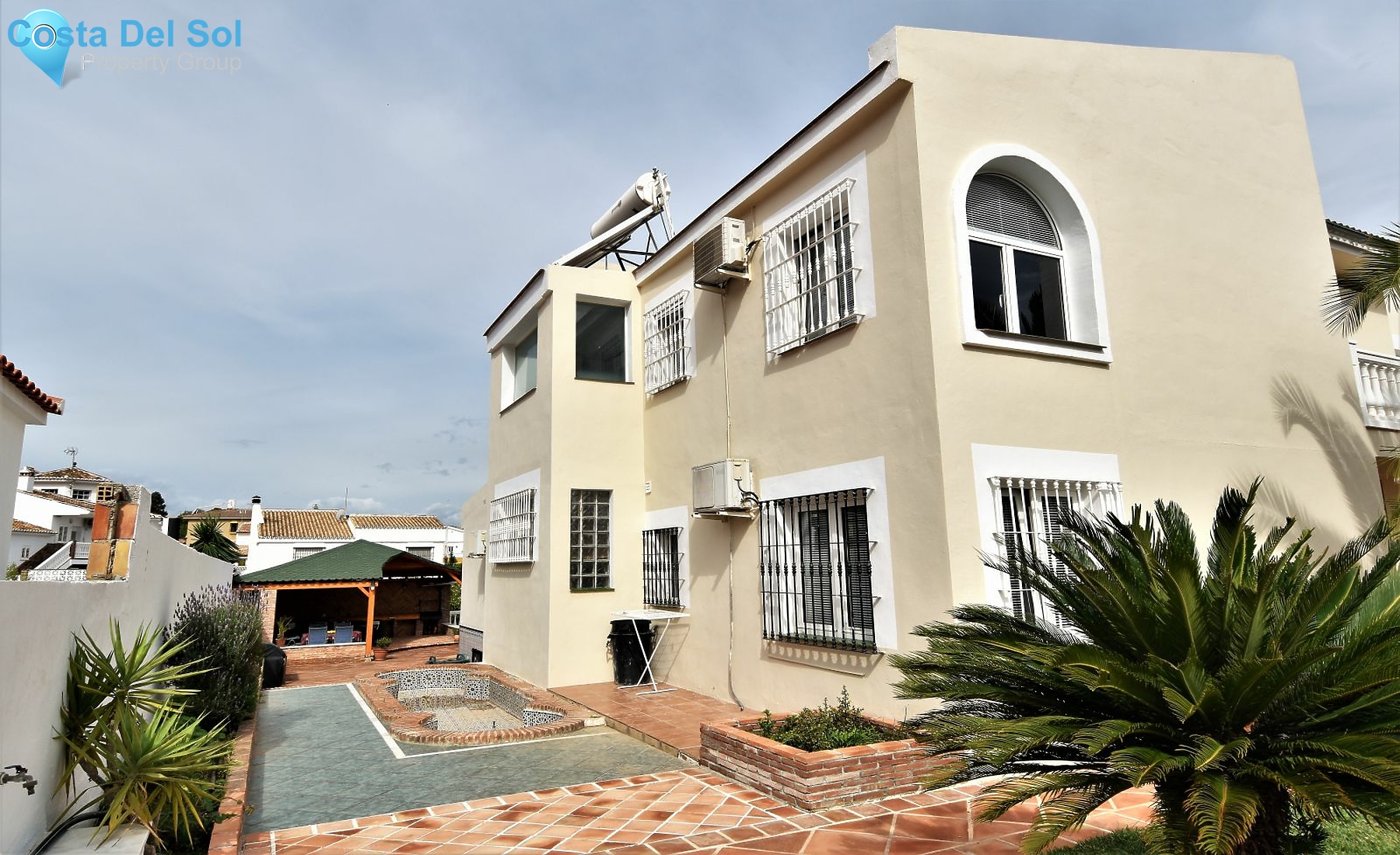 Detached Villa in Alhaurín de la Torre-1429488