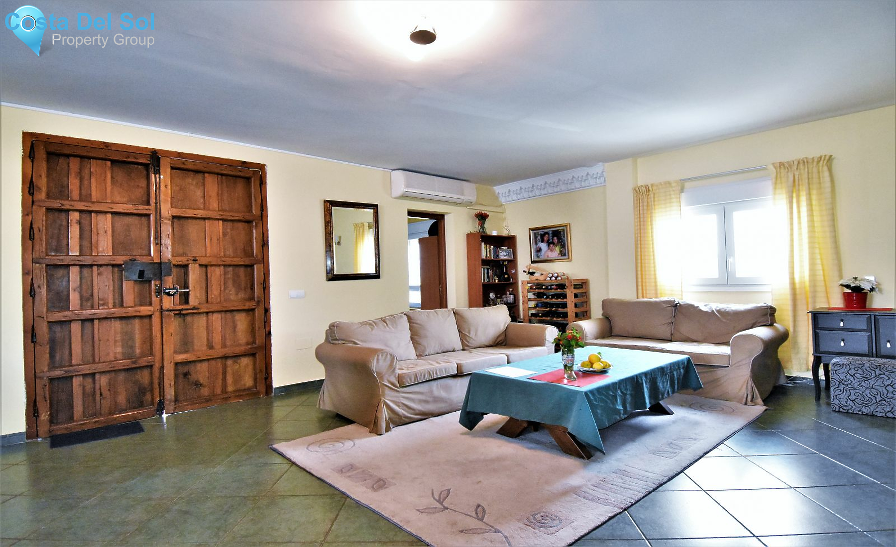 Detached Villa in Alhaurín de la Torre-1429503