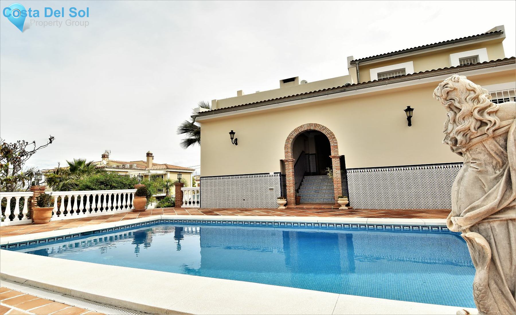 Detached Villa in Alhaurín de la Torre-1429489