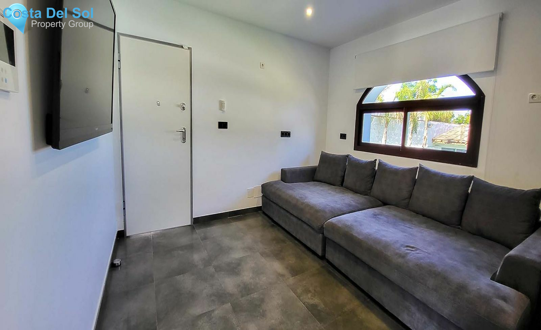 Detached Villa in Alhaurín de la Torre-1443052