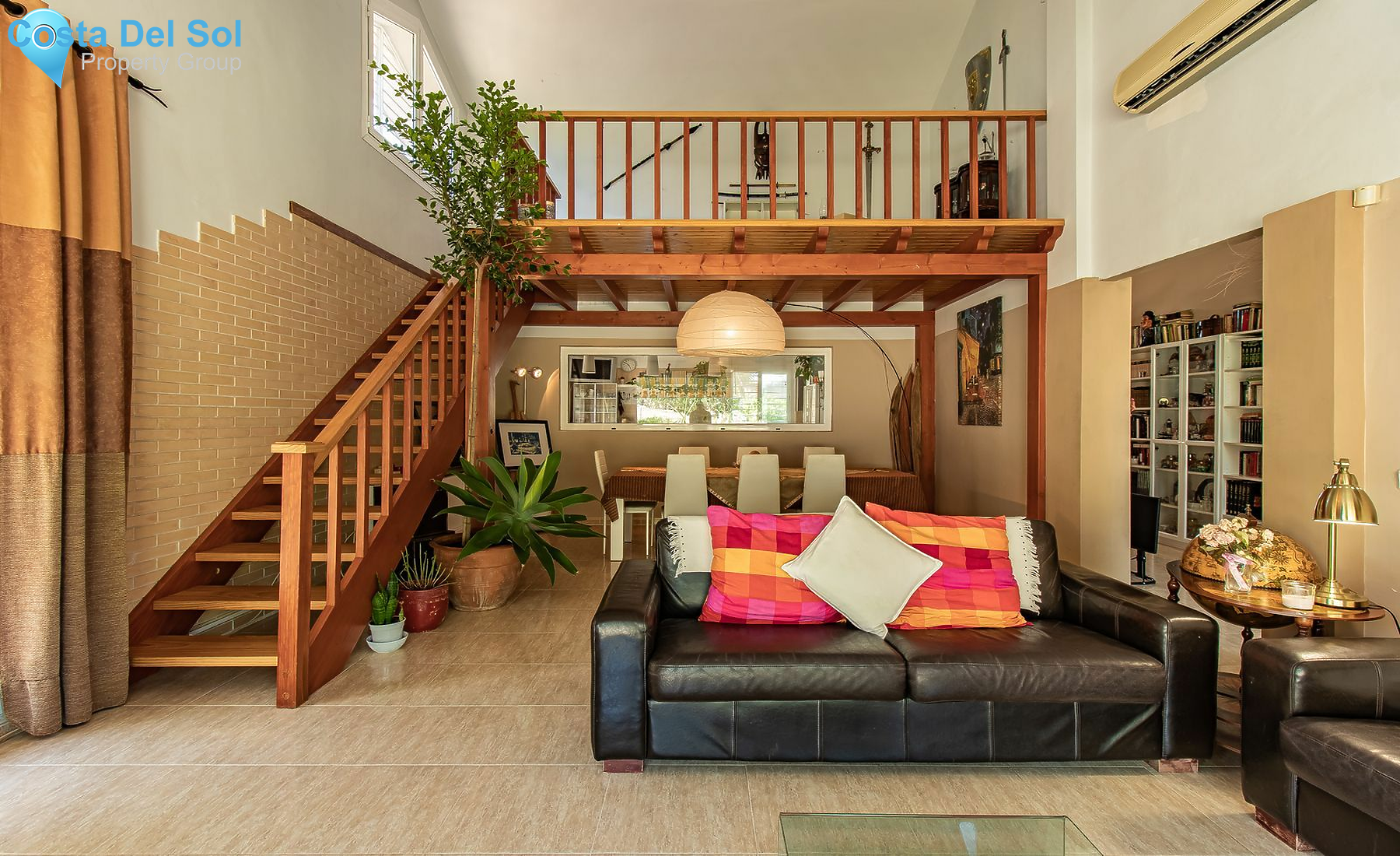 Detached Villa in Alhaurín de la Torre-1448456