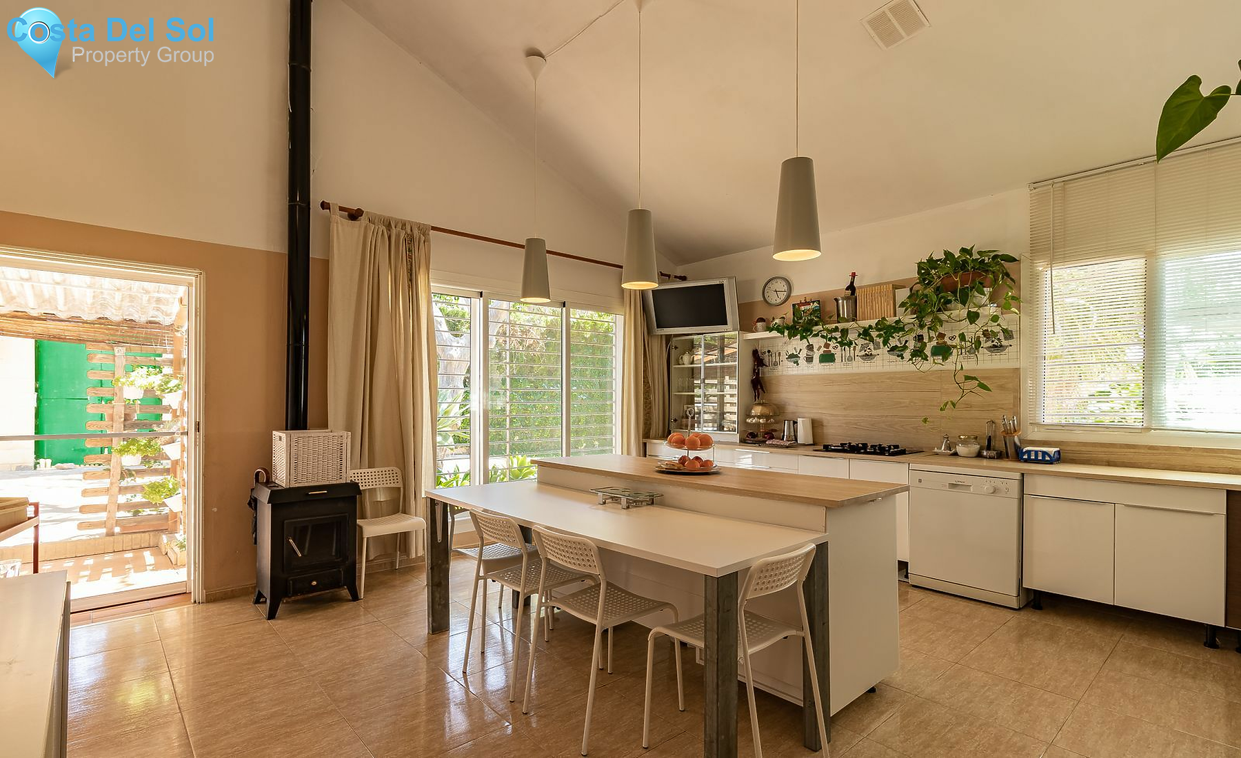 Detached Villa in Alhaurín de la Torre-1448446