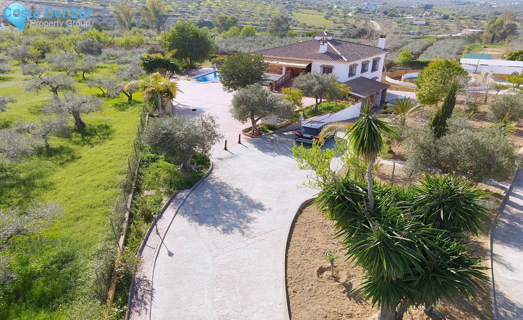 Detached Villa in Alhaurín de la Torre-1548355